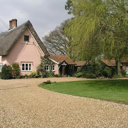 Thatched Farm Bed And Breakfast Woodbridge Exterior foto
